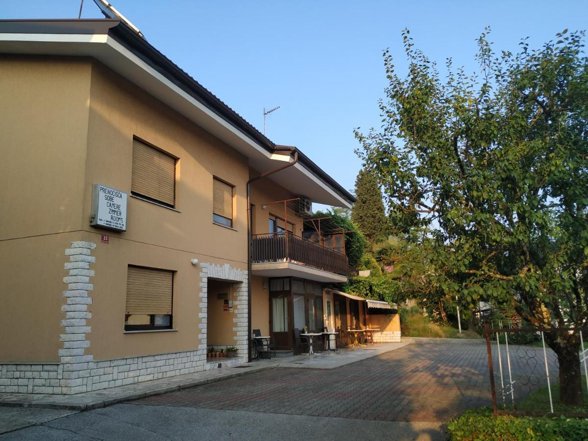 Accomodation Pertout Nova Gorica Exterior photo