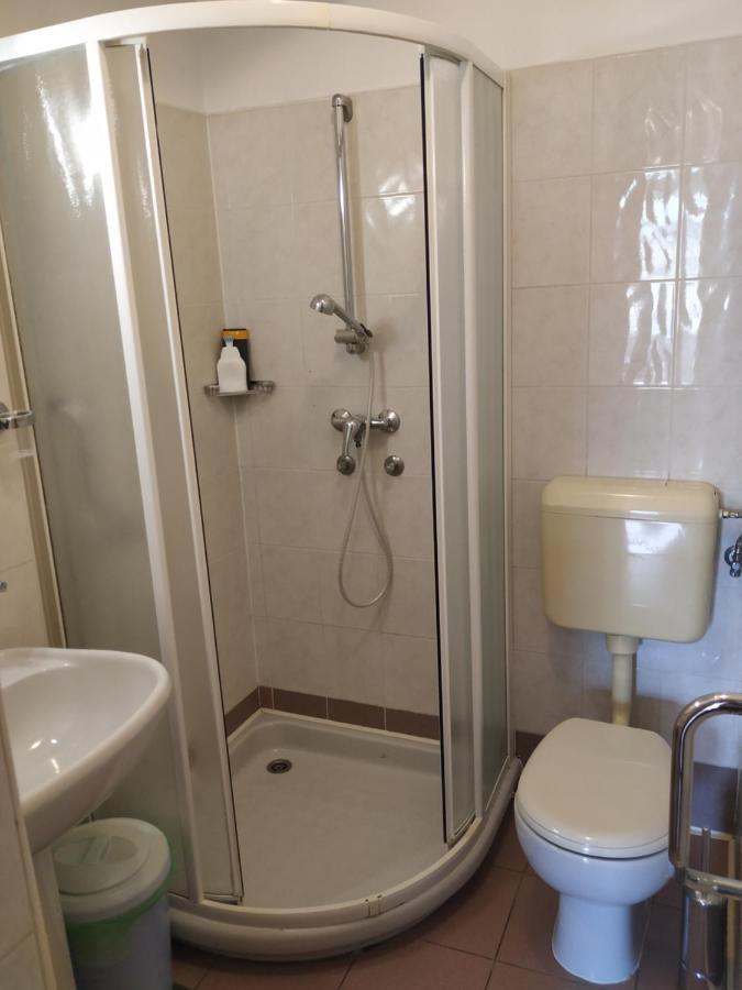 Accomodation Pertout Nova Gorica Exterior photo