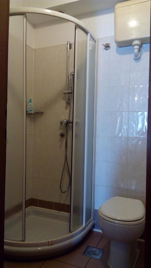 Accomodation Pertout Nova Gorica Exterior photo